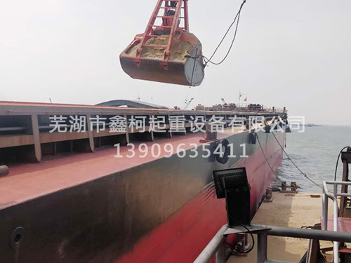 ���̰���