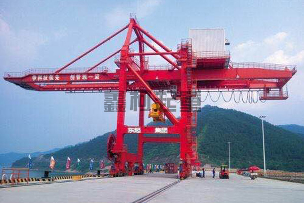 起重設(shè)備定期檢查很重要